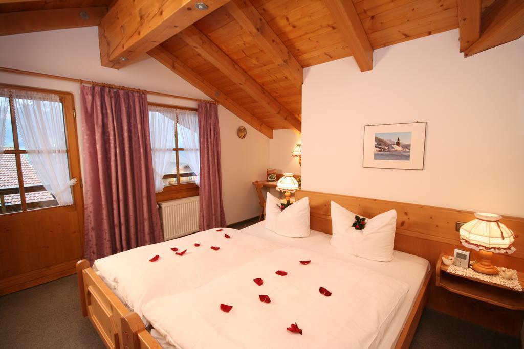 Landhaus Aigner-Vogler Fischen im Allgaeu Номер фото
